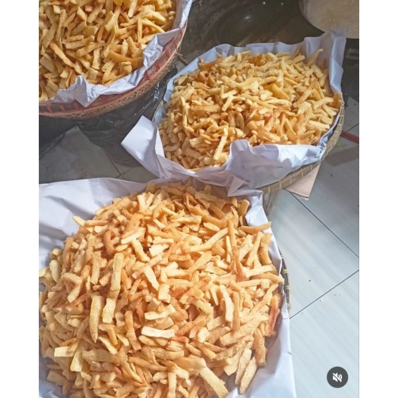 

RATU NGEMIL balung kuwuk kripik singkong presto original camilan jadul makanan jadul 130gt
