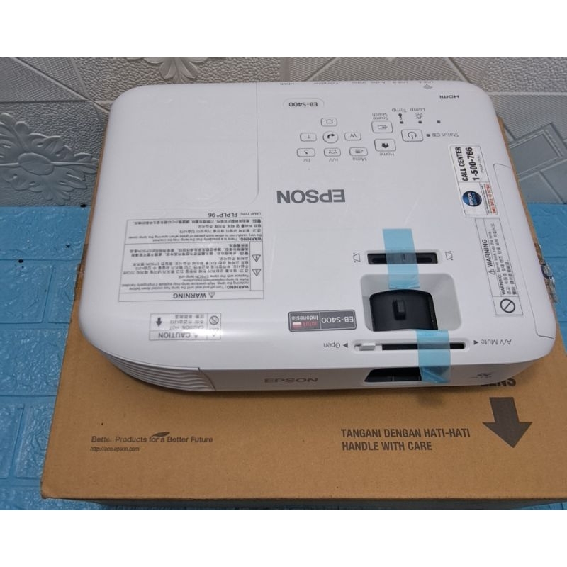 Proyektor Epson EB-S400