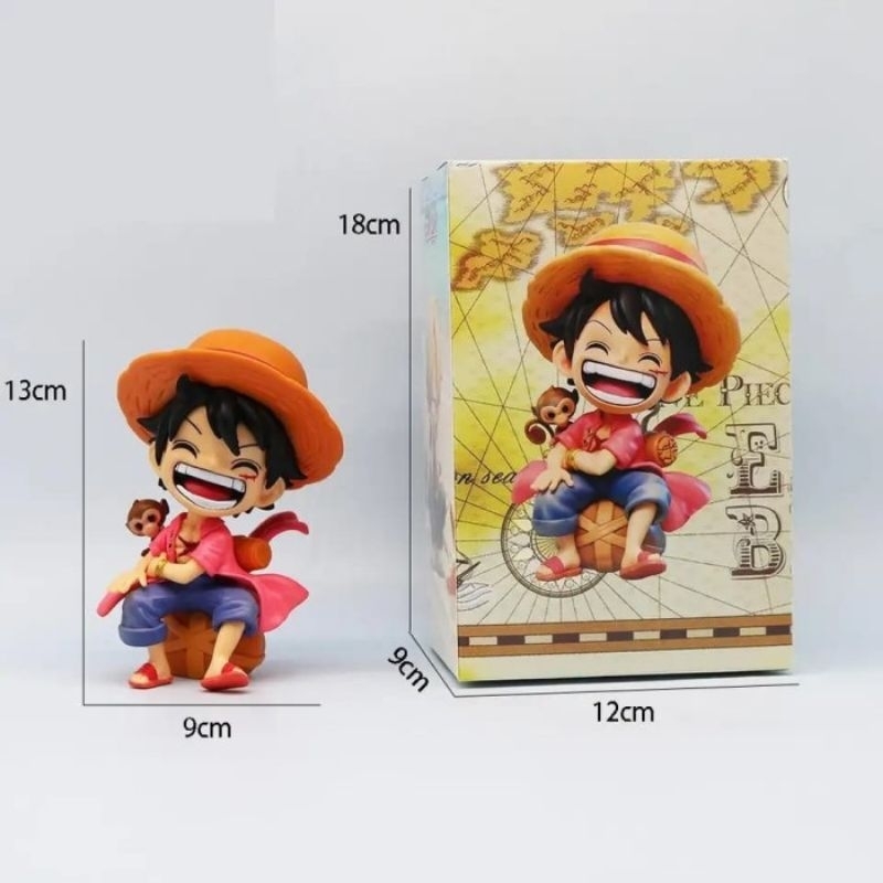 Action Figure Luffy Duduk Ketawa