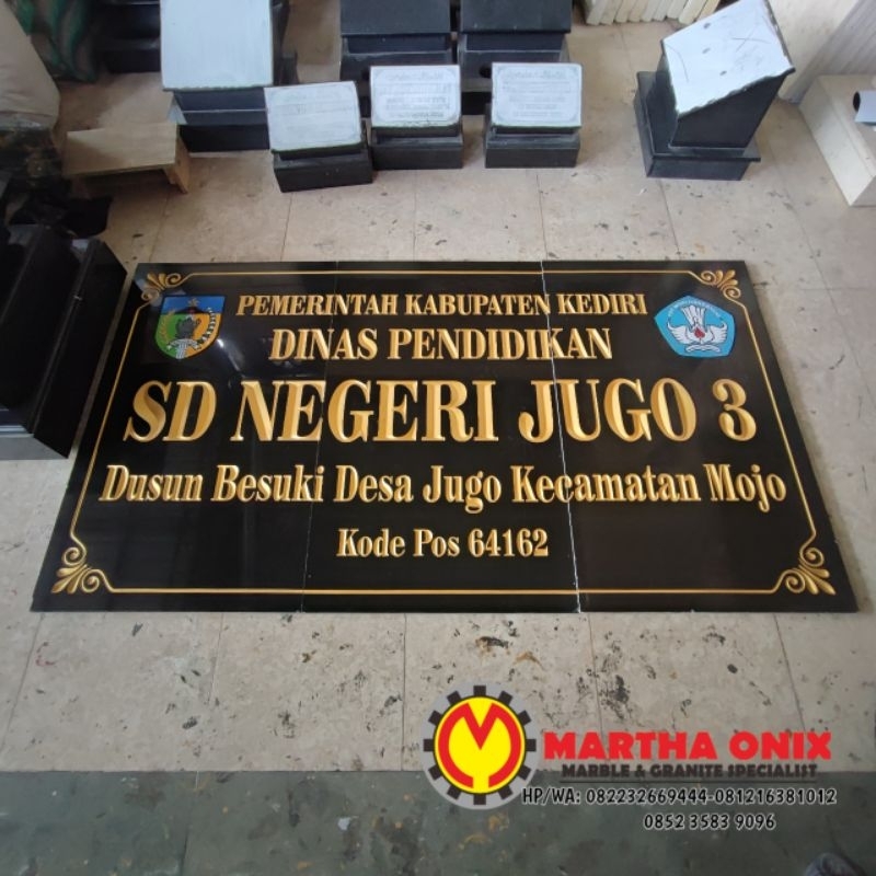 

PAPAN NAMA MARMER INSTANSI PENDIDIKAN 90x180 CM