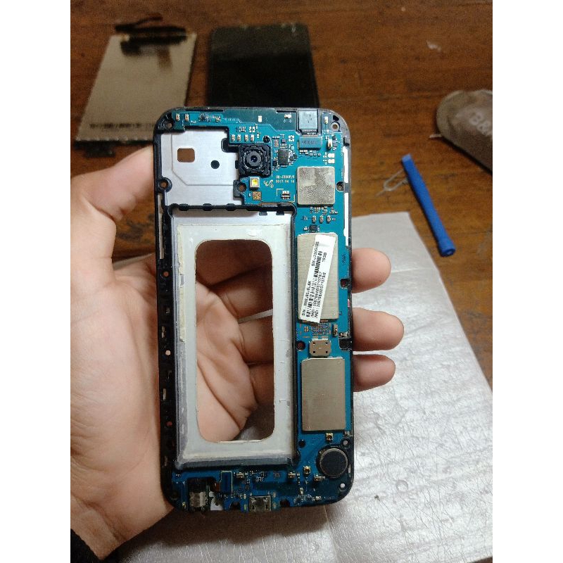 mesin copotan Samsung j3 pro normal tinggal naik lcd