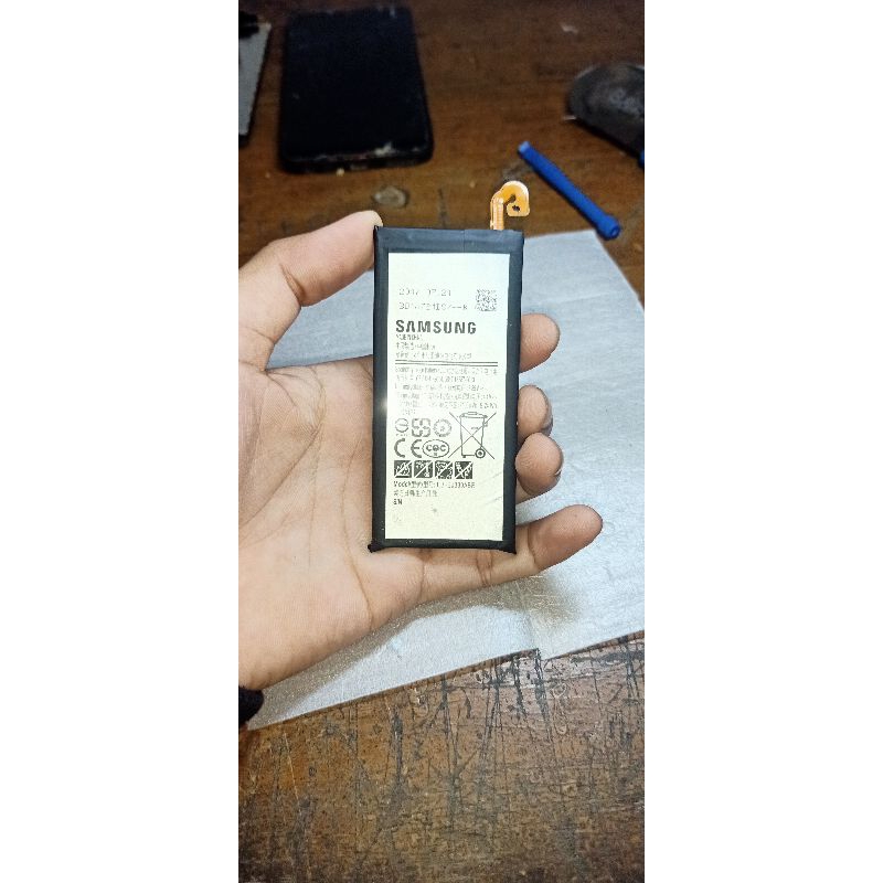 baterai copotan original Samsung j3 pro