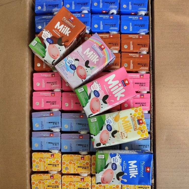 

Diminati DIAMOND SUSU UHT DIAMONDMILK 125 ML 1 DUS ISI 4 EXPEDISI