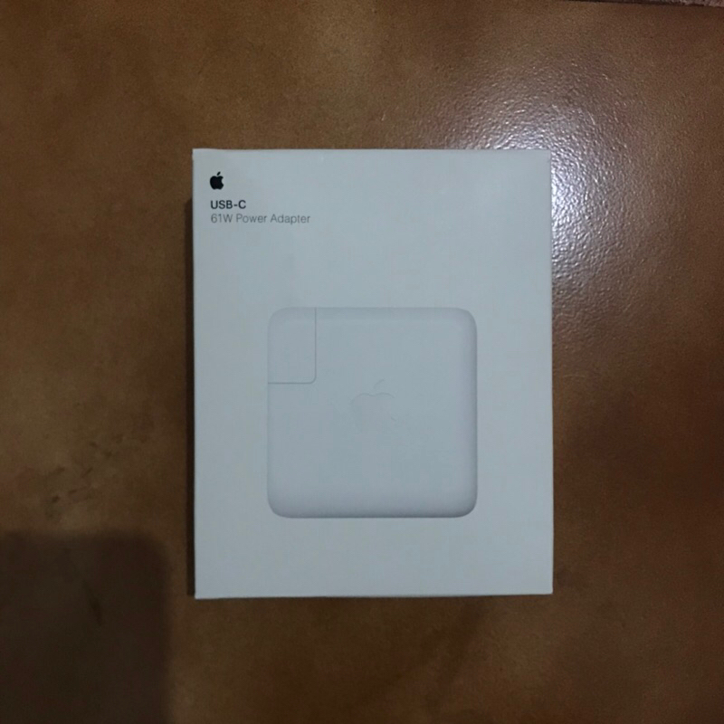 

Box Kotak Kardus Apple Magsafe USB-C 61W Power Adapter