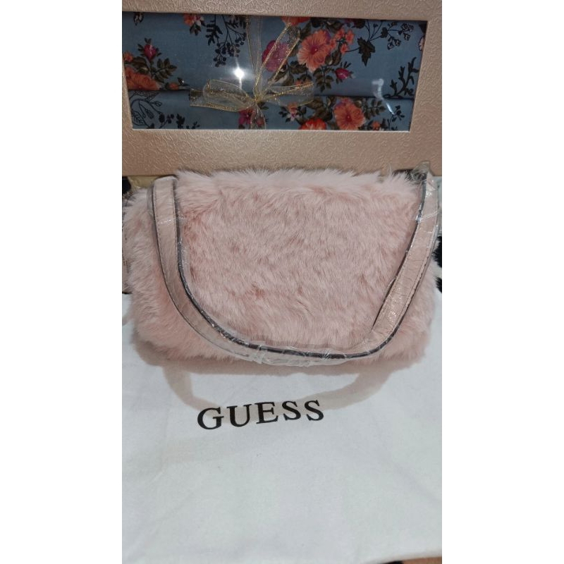 Tas Wanita Shoulder bag Guess Pink