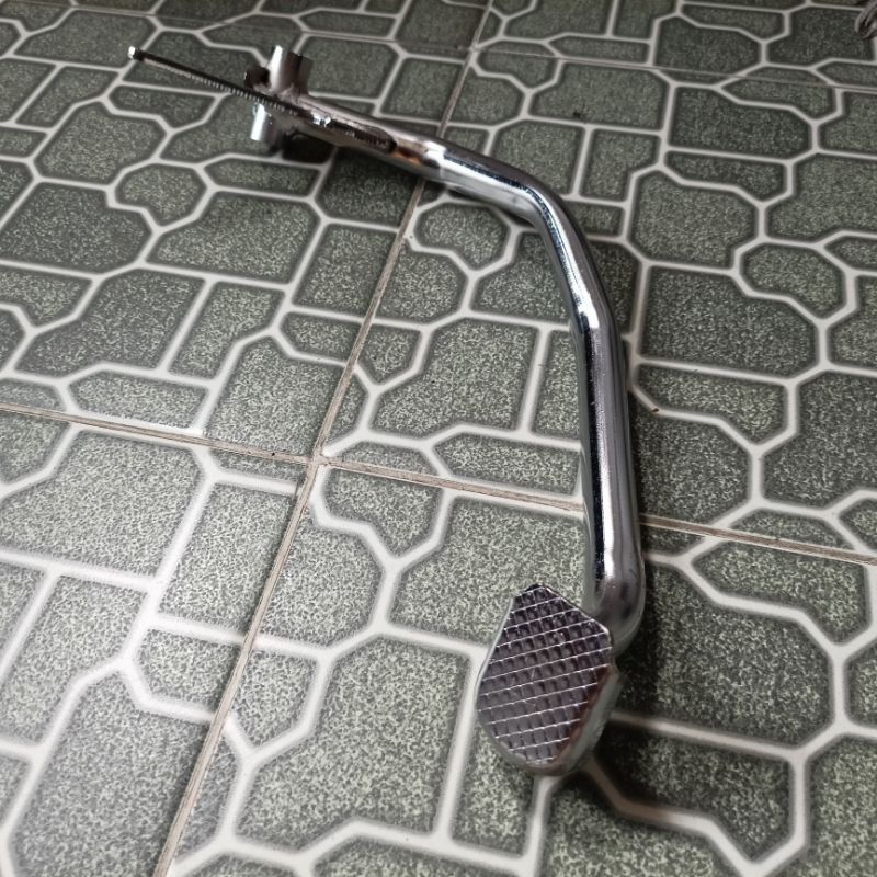 Tuas Pedal Rem Belakang Jupiter MX New 135 Tromol