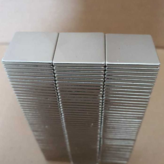10 Pcs Magnet Neodymium 20x20x2 mm
