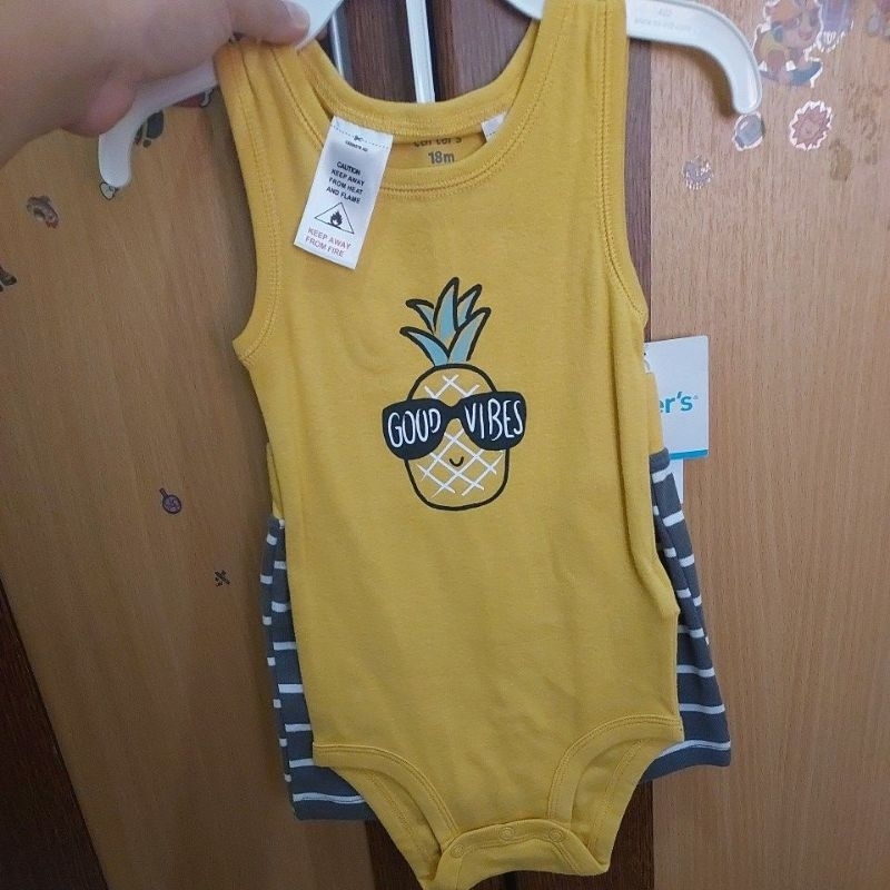 OBRAL BAJU BALITA UNISEX CARTER'S 18 BULAN