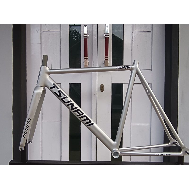 frame fork fixie tsunami snm 100 siap kirim