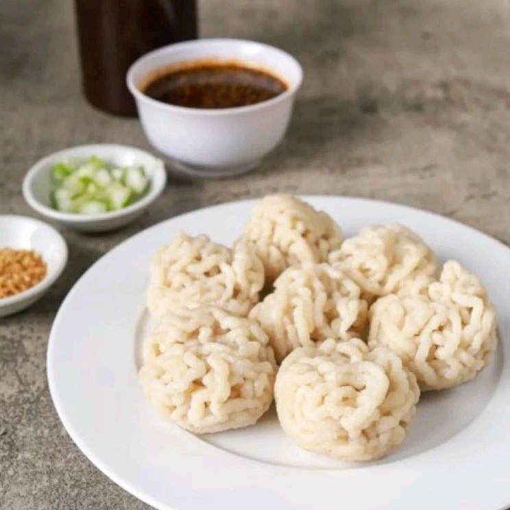 

pempek keriting/pempek ikan satu paket khusus 1 menu free cuko satu botol asli palembang