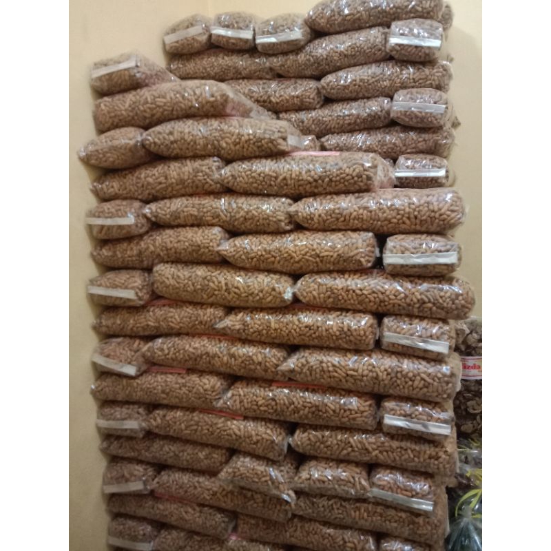 

kacang bakar/kacang sangrai 1bal500gram free kardus &buble warp