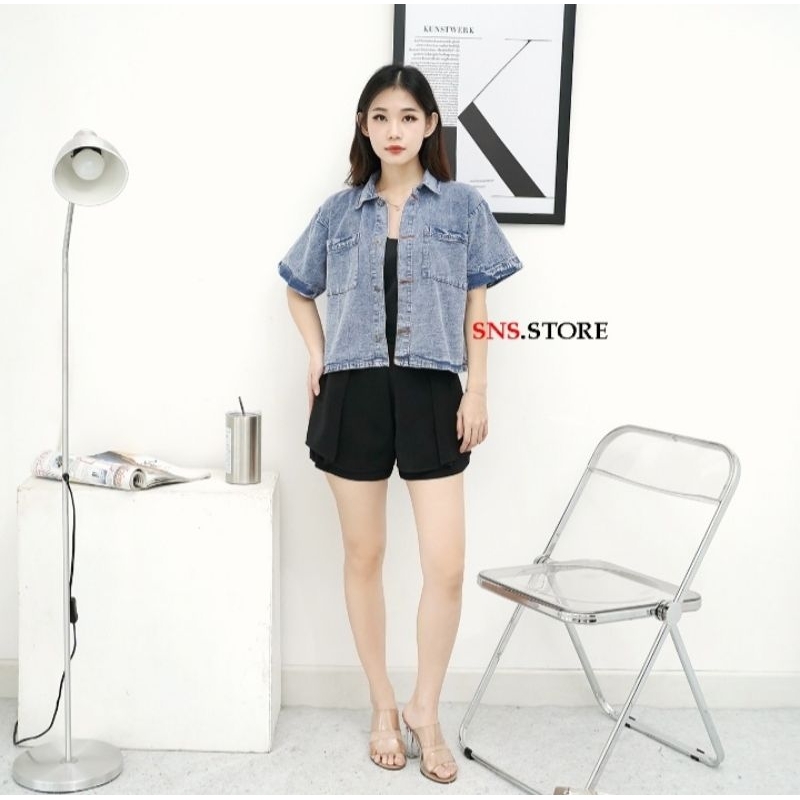 KEMEJA JEANS DENIM / ATASAN WANITA LENGAN PENDEK / KEMEJA JEANS CROP