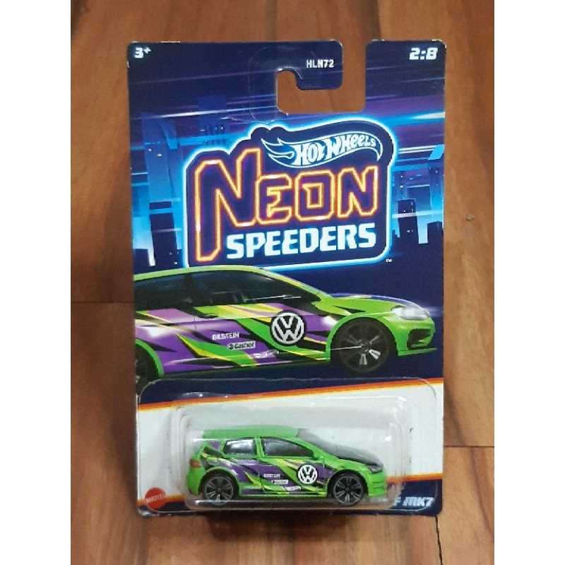 hot wheels vw golf mk7 (dapat 2 hotwheels)