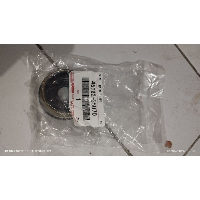 Seal Main Shaft Steer Kijang Kapsul Original Japan