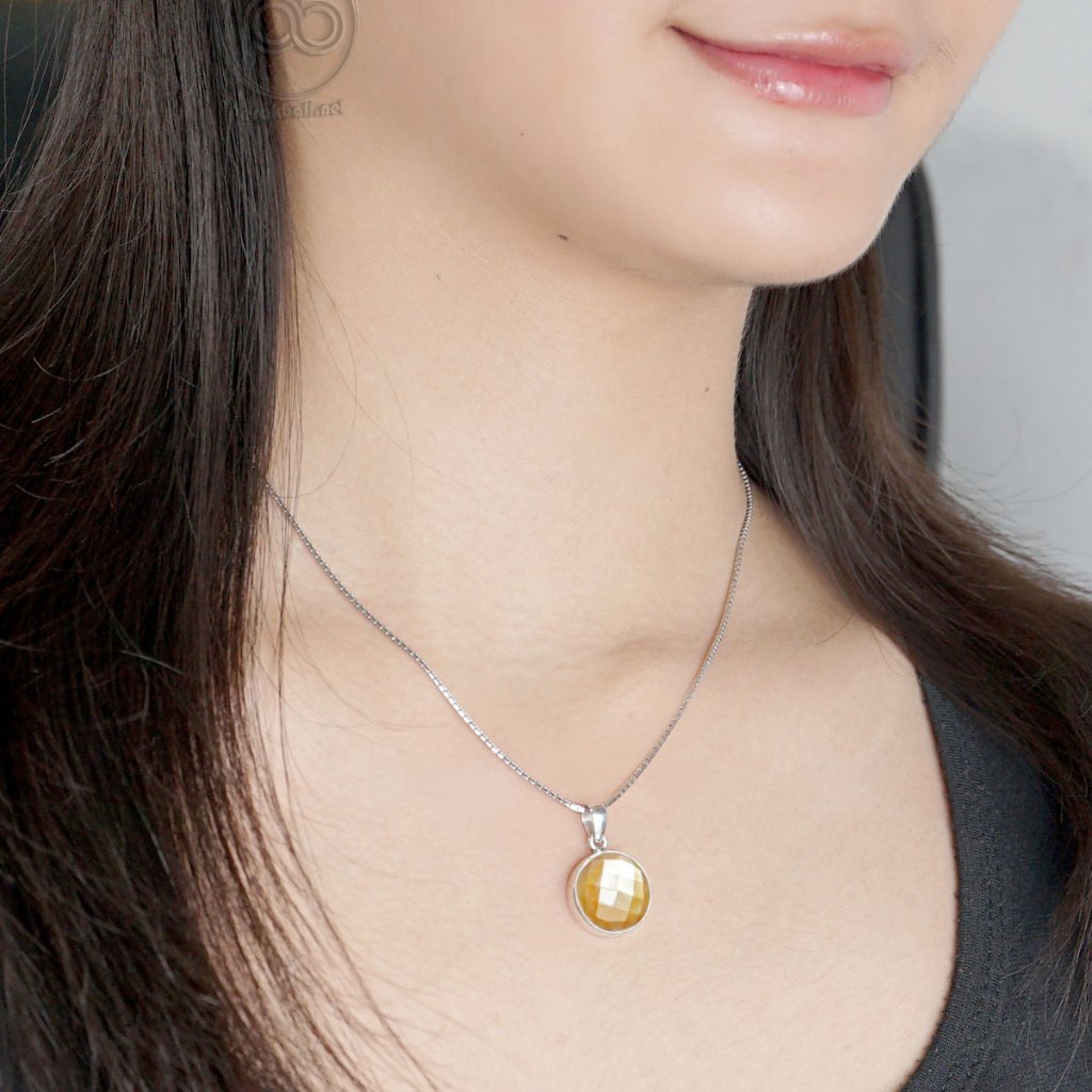 Liontin Wanita Perak Asli 925 Kerang Putih Koralina