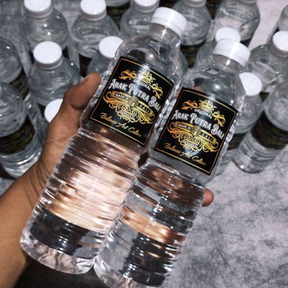 

MINUMAN KELAPA KHAS BALI NIRA KELAPA MURNI 4