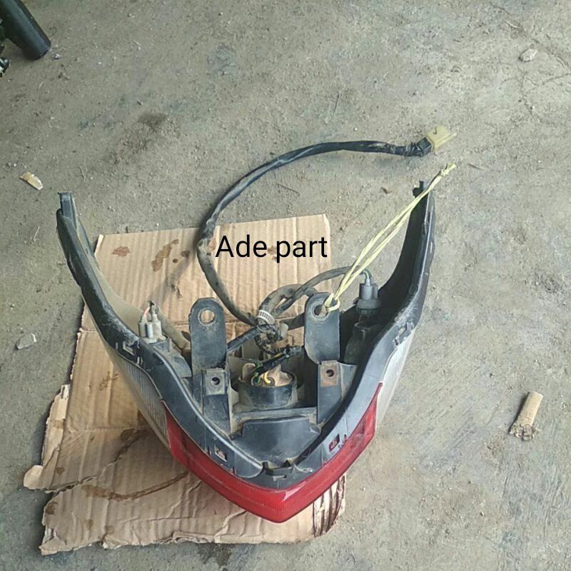 cover lampu stop lampu belakang honda. Beat fi. 2012.2013.2014.2015. copotan ori nominus