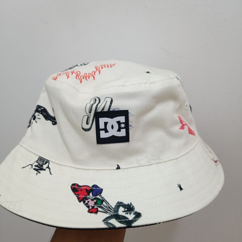 Topi pria Dc Deep end bucket