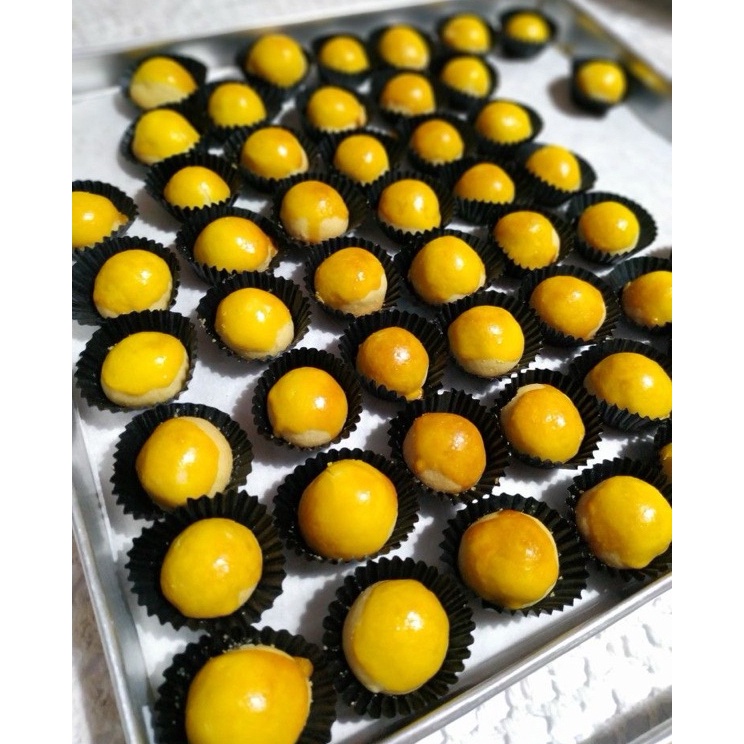 

Langsung dibeli KUE KERING NASTAR HOMEMADE KUE LEBARAN 224