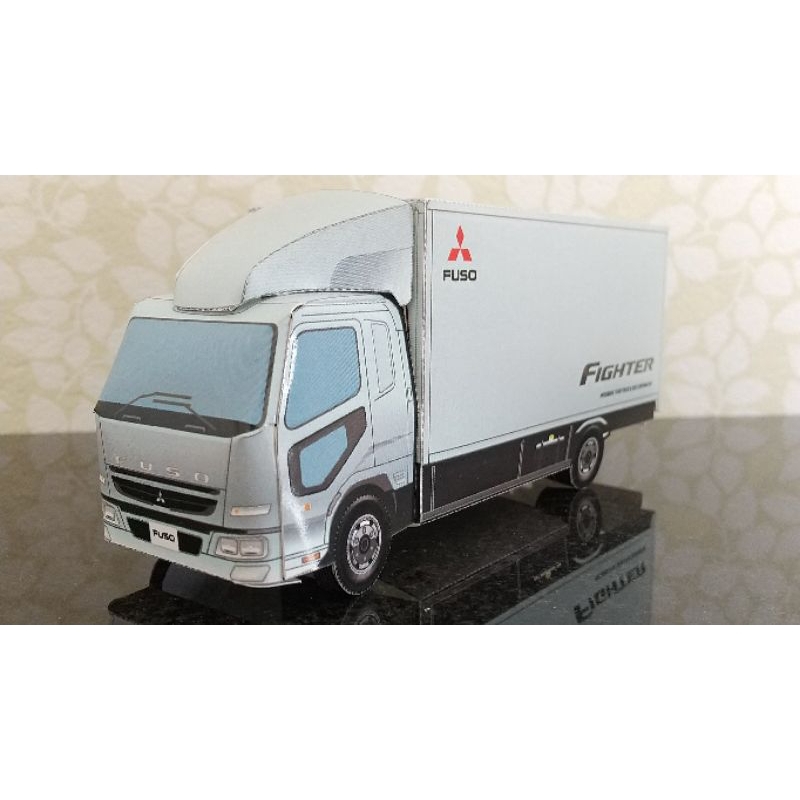 Lembaran pola papercraft truk mitsubishi fuso skala 64 (OP-Aa24)