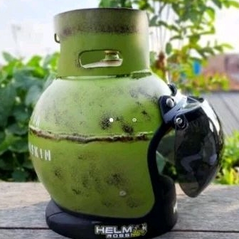Helm 3D Motif Tabung Gas LPG