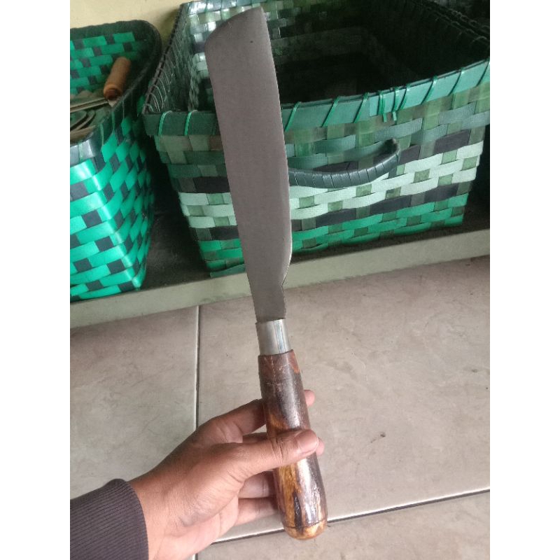 pisau  untuk potong tulang