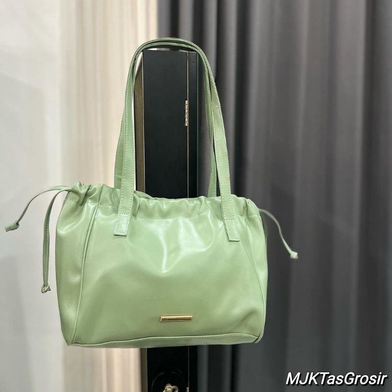 Tas Totebag Wanita Kulit Premium Motif Serutan Magnet Hijau Polos