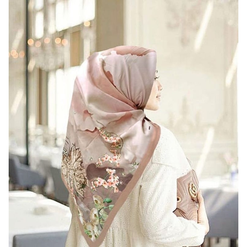 SALE HIJAB / TISANAA COKLAT / COD / KERUDUNG VOAL MOTIF / SEGI EMPAT VOAL / JILBAB TERBARU / LASER C
