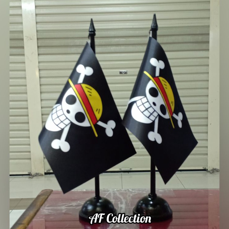 

Kejutan Hari Ini Bendera Meja One Piece Premium