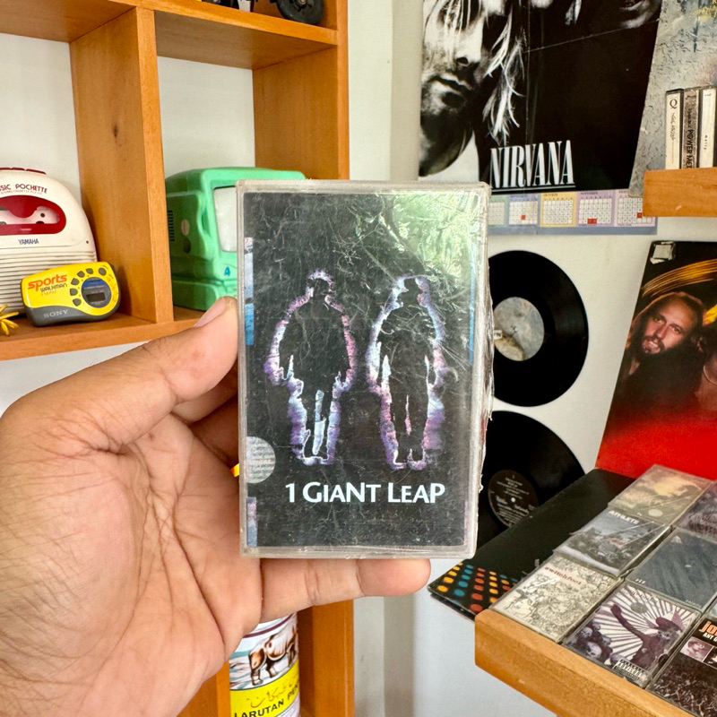 Kaset Pita / Tape / Walkman Segel NOS 1 Giant Leap Original 100% Berfungsi / Tested Indonesia Luar C