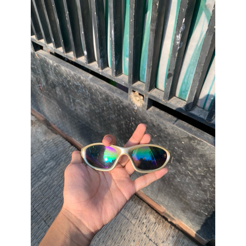 KACAMATA OAKLEY MINUTE SUNGLASE✨