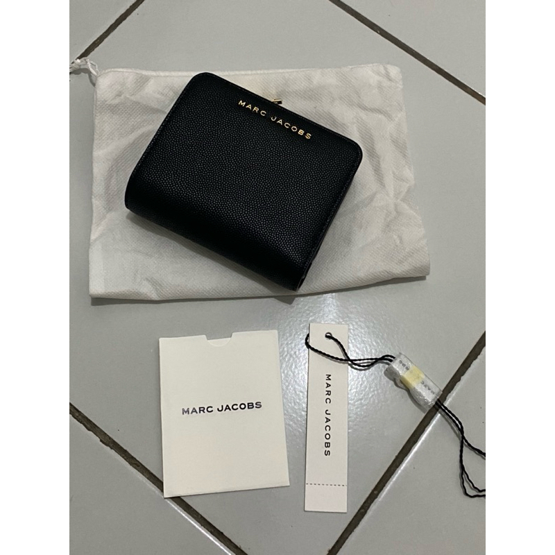NBU Marc Jacobs Bifold Small wallet authentic