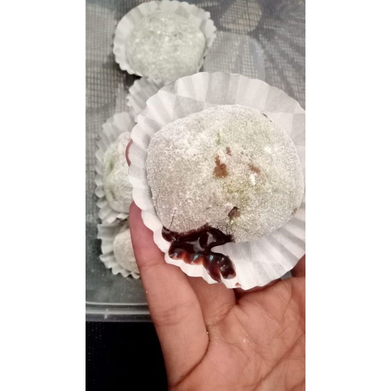

Dessert Twinsha || READY Mochi Daifuku Cokelat Truffle Nama Chocolate