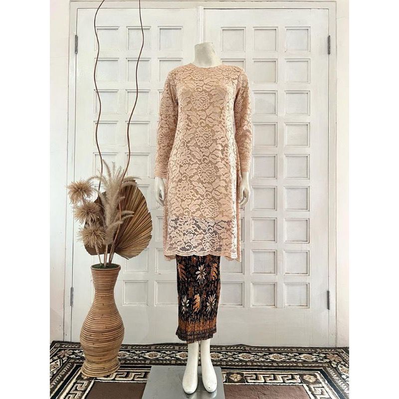 ATASAN KEBAYAkebaya tunik burkat - kebaya tunik jumbo - kebaya modern brokat /kebaya modern jumbo/ke