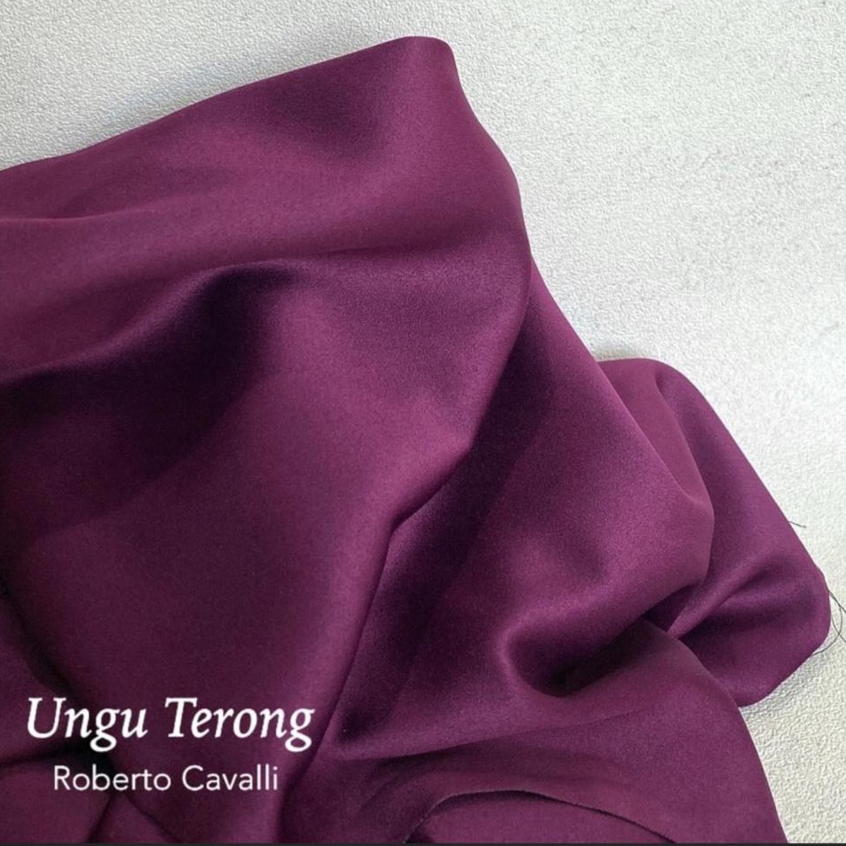Buruan Dapetin Kain Roberto Cavalii  bahan furing satin Roberto Cavalli  harga persetengah Meter
