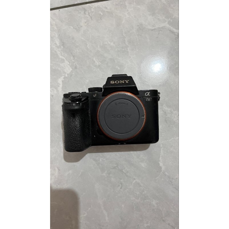 Sony a7ii + Lensa Fix 50mm (Seken)