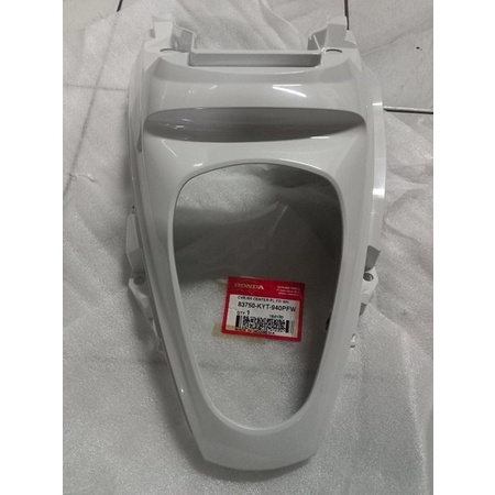 Cover Center Belakang (Cover RR Center) Scoopy Karbu Kodepart 83750KYT940PFW