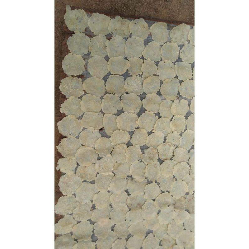 

emping melinjo mentah 1kg/emping melinjo/emping premium