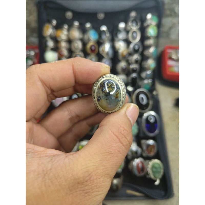badar besi multi kaler