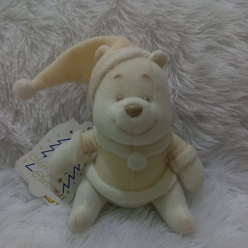 boneka pooh santa albino