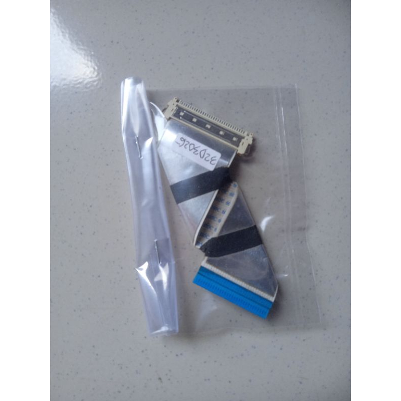 kabel fleksibel TV LED panasonic type 32d302g 32d302