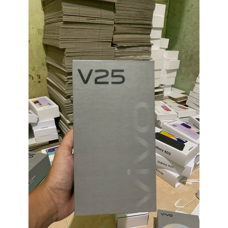 

meydus kotak/dus vivo V25