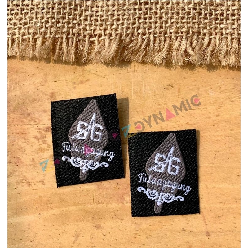 

( Free Desain ) Ukuran 2x4cm Label woven damask Label bordir murah Label cap/merek pakaian Label woven lembut