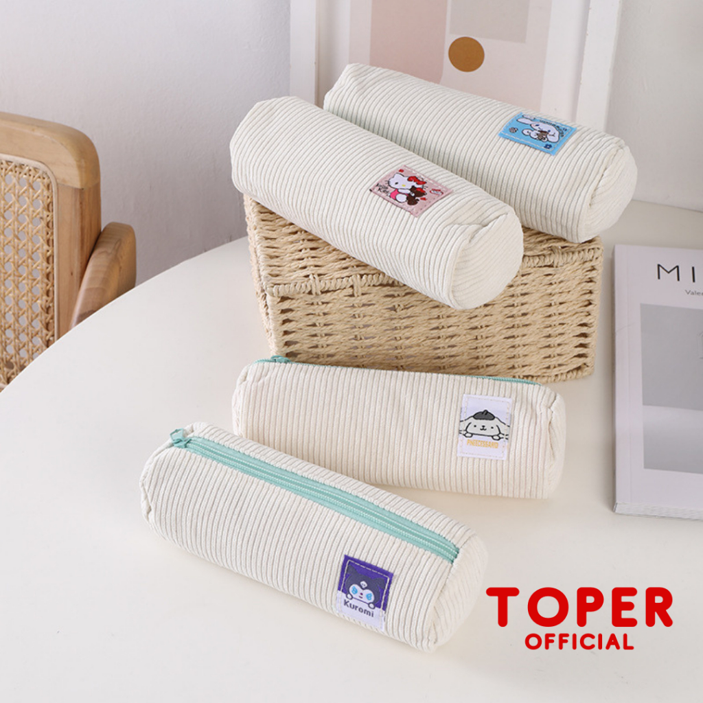 

TOPER Kotak Tempat Pensil Sanrio Salur Kain Lucu Aesthetic Estetik Pochacco Pacha Hello Kitty Pompurin Kuromi Cinnamoroll Cute Pencil Case Oval Fabric Pouch Make Up Serbaguna Travel Friendly