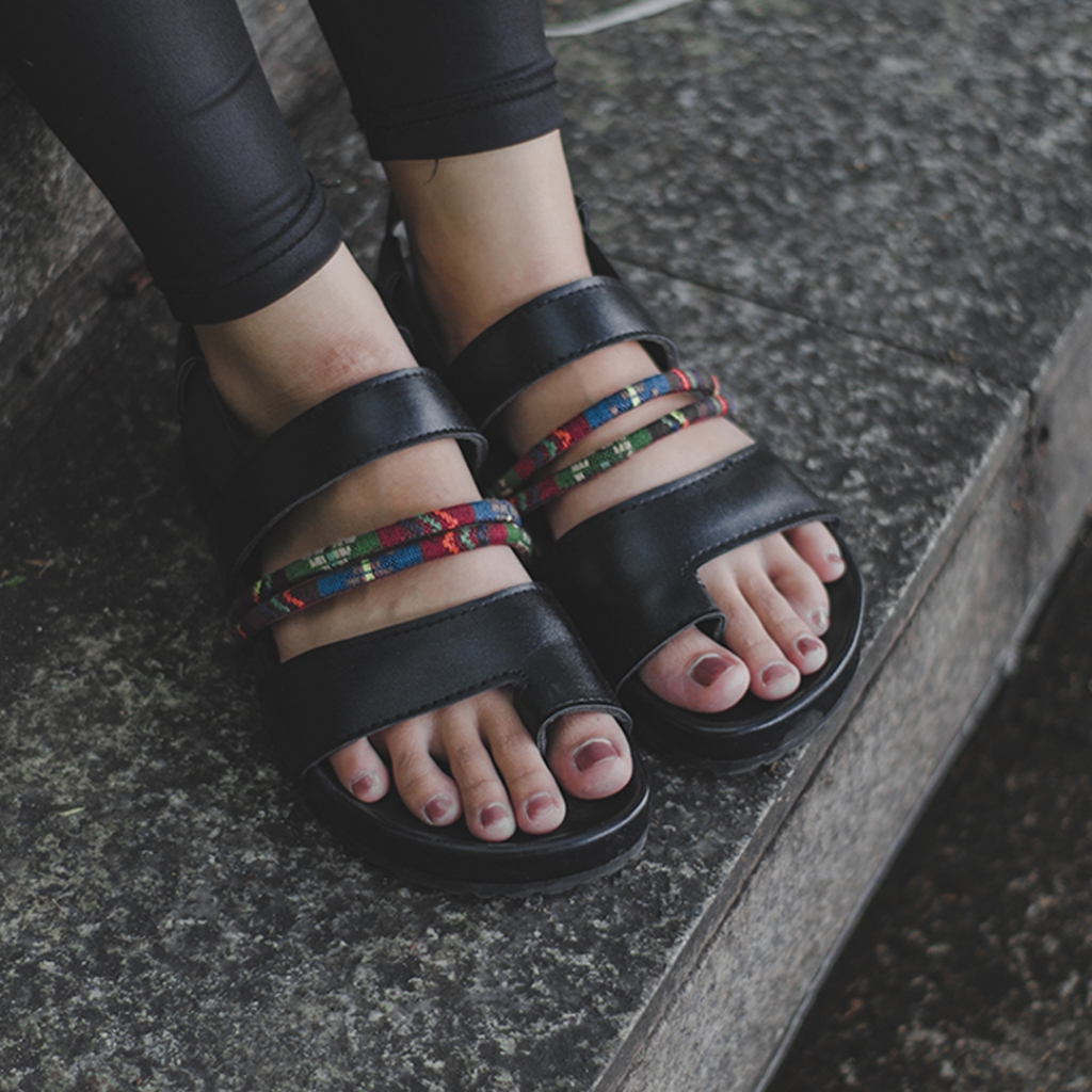 Sandal wanita Platform flat tali belakang karet