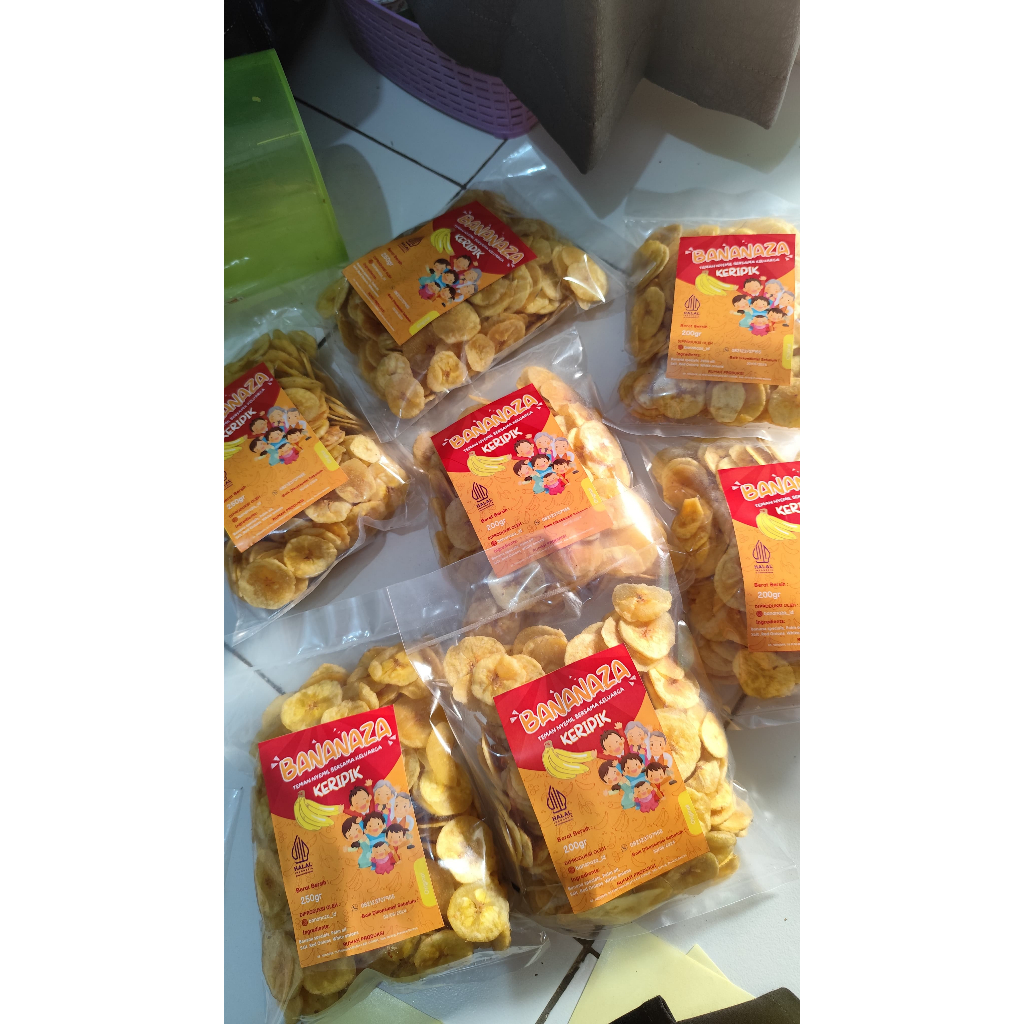 

KERIPIK PISANG BANANAZA DIJAMIN RENYAH