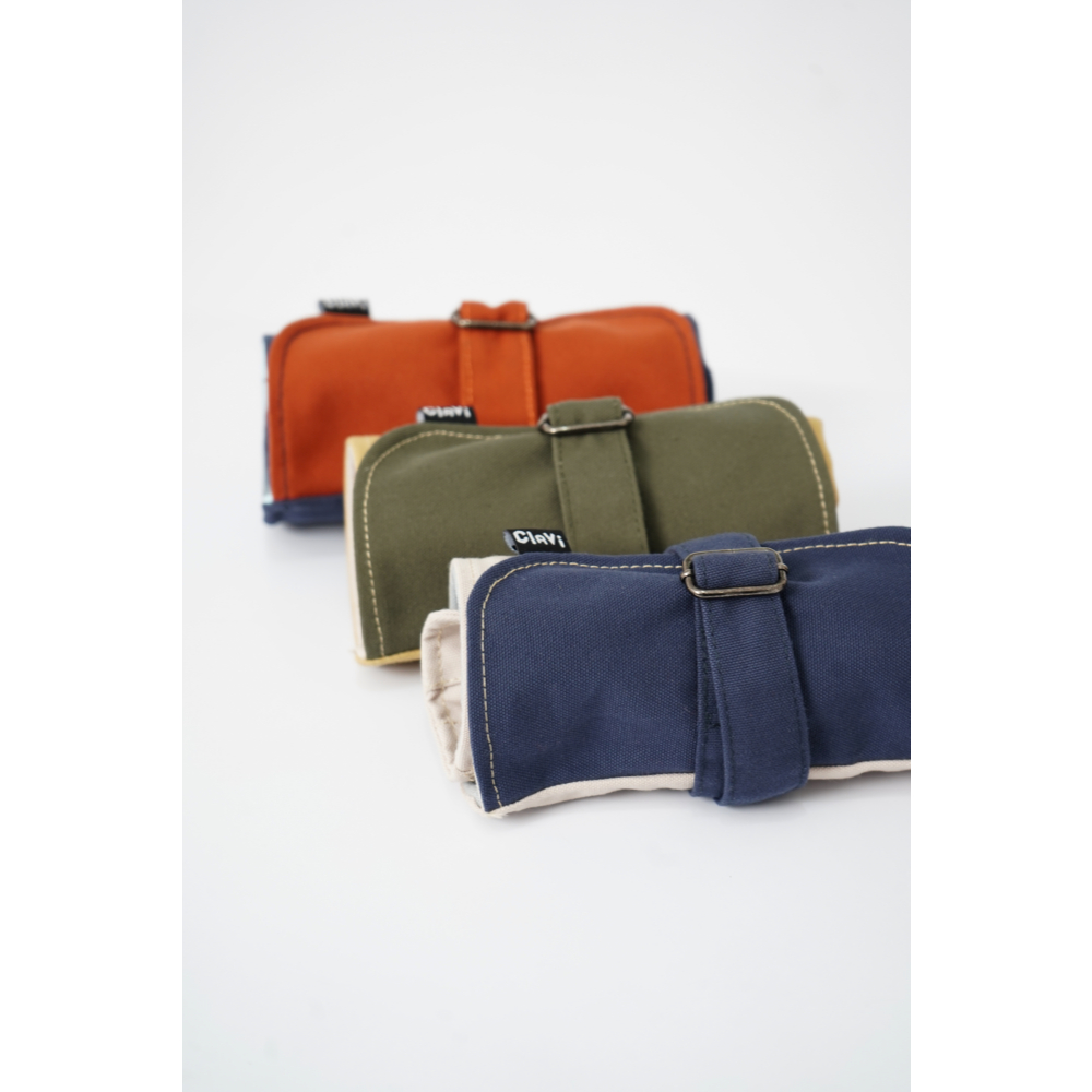 

CLAVI Canvas Pencil Roll Case / Tempat Pensil Gulung