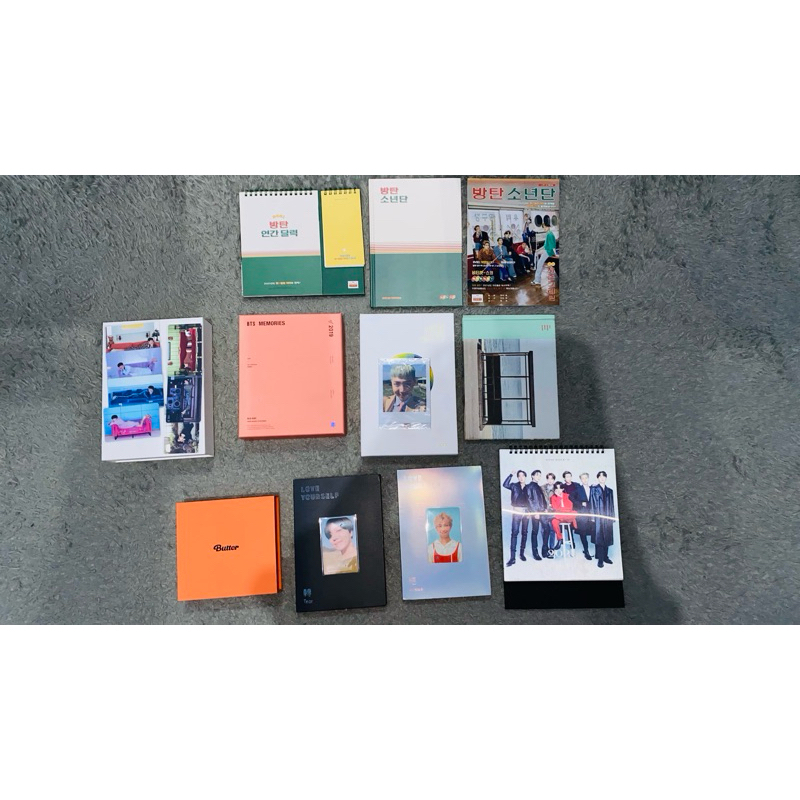 (BACA DESKRIPSI) MD BTS MEMORY OF 2019 SEASON GREATING BTS 2021 DICON BTS DESK CALENDER