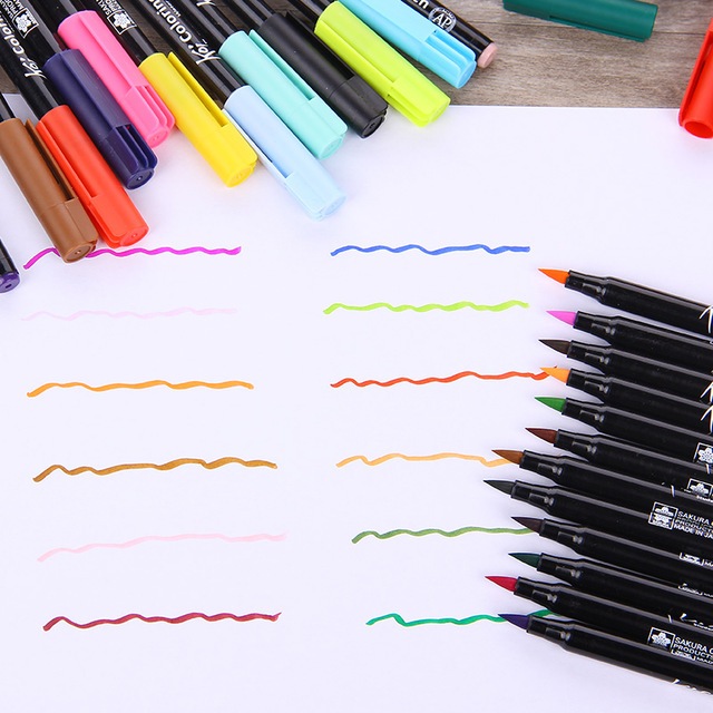 

Sakura Koi Coloring Brush Pen Set 6 Pena Kuas Warna Brush Pen