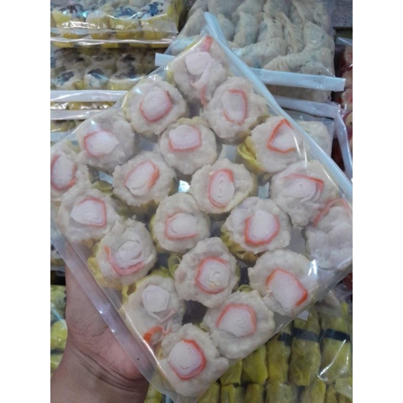 

Dimsum Frozen Siomay Crab / Kepiting isi 20
